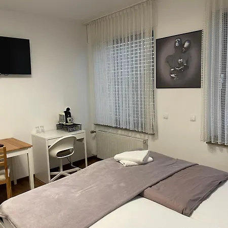 Kronenhof & Gaststaette Zum Fehling 호텔 *